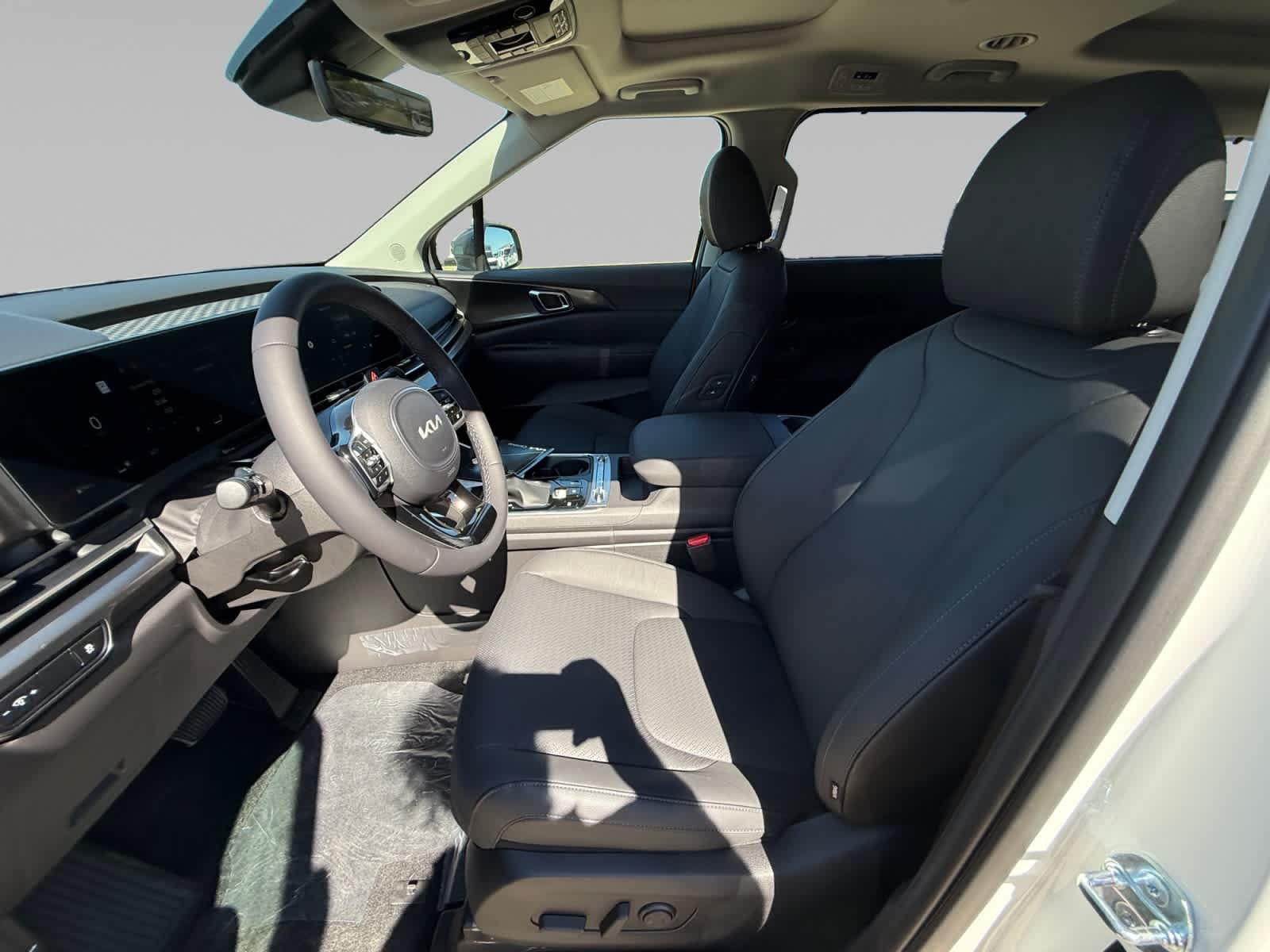 New 2026 Snow White Pearl Kia SX Prestige image 11