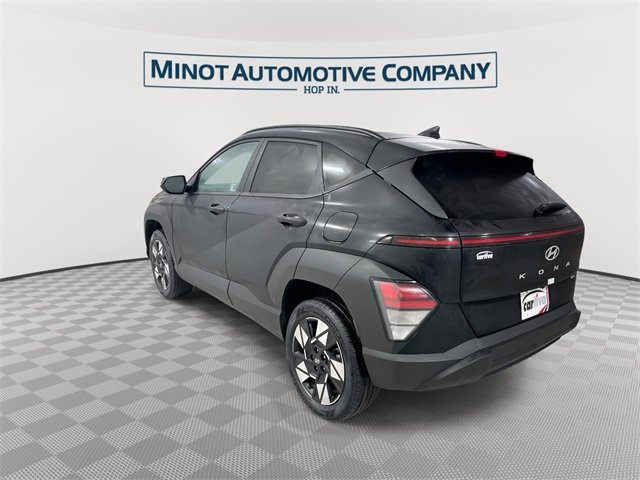 2024 Hyundai Kona SEL photo 2