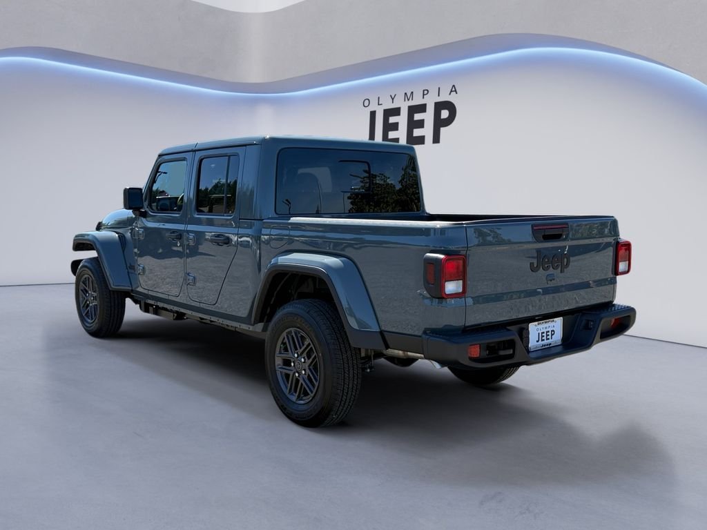 New 2026 Anvil Clear-Coat Exterior Paint Jeep Sport S image 3