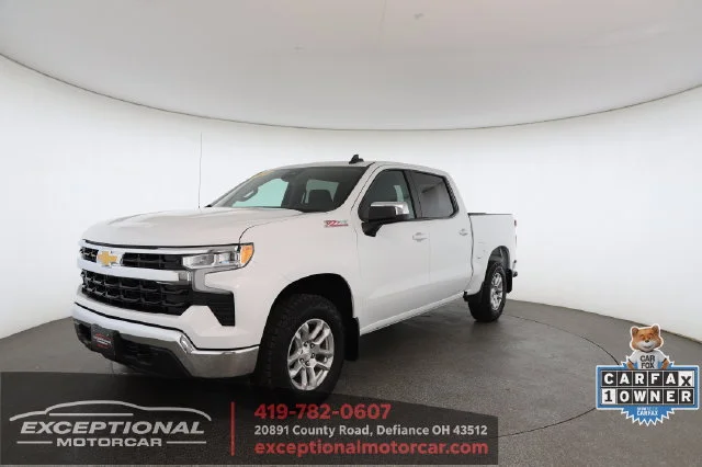 Used 2024 White Chevrolet LT image 1