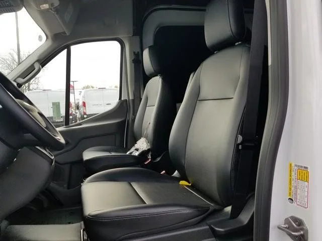 New 2026 Oxford White Ford Cargo Van image 18