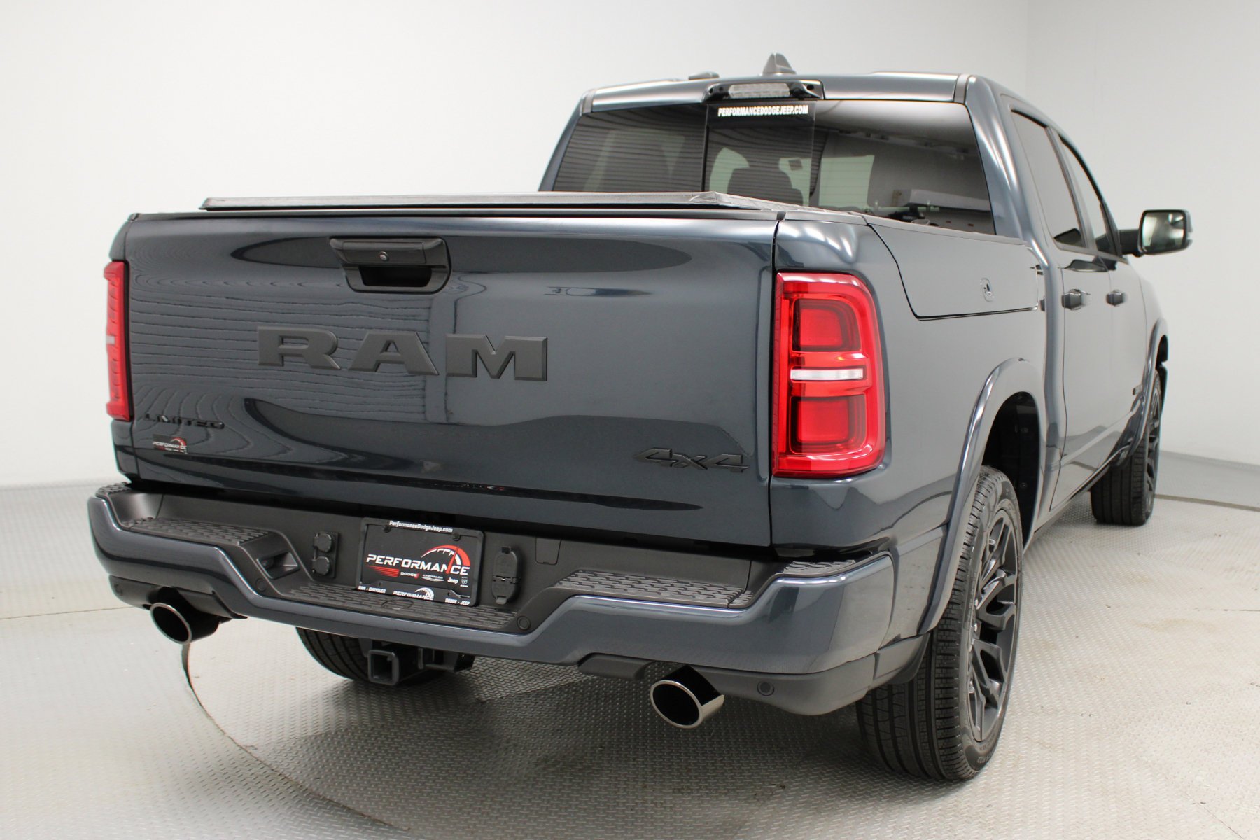 2026 RAM 1500 Limited - Photo 7