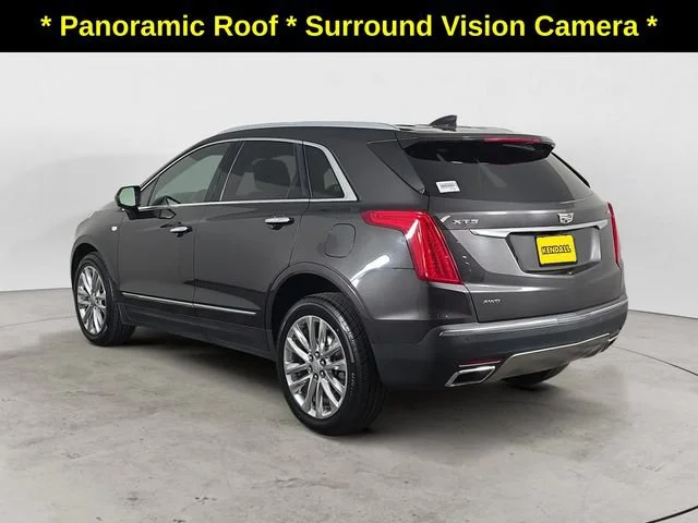 Used 2018 DARK GRANITE METALLIC Cadillac Platinum AWD image 7