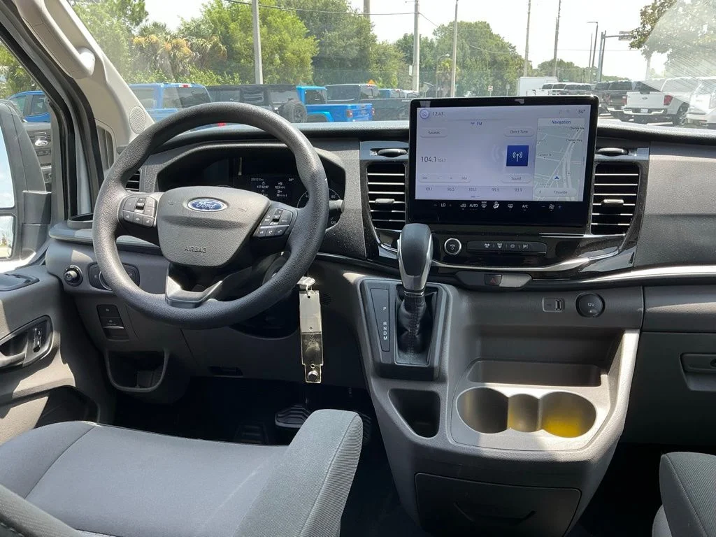 Used 2025 White Ford XLT image 32