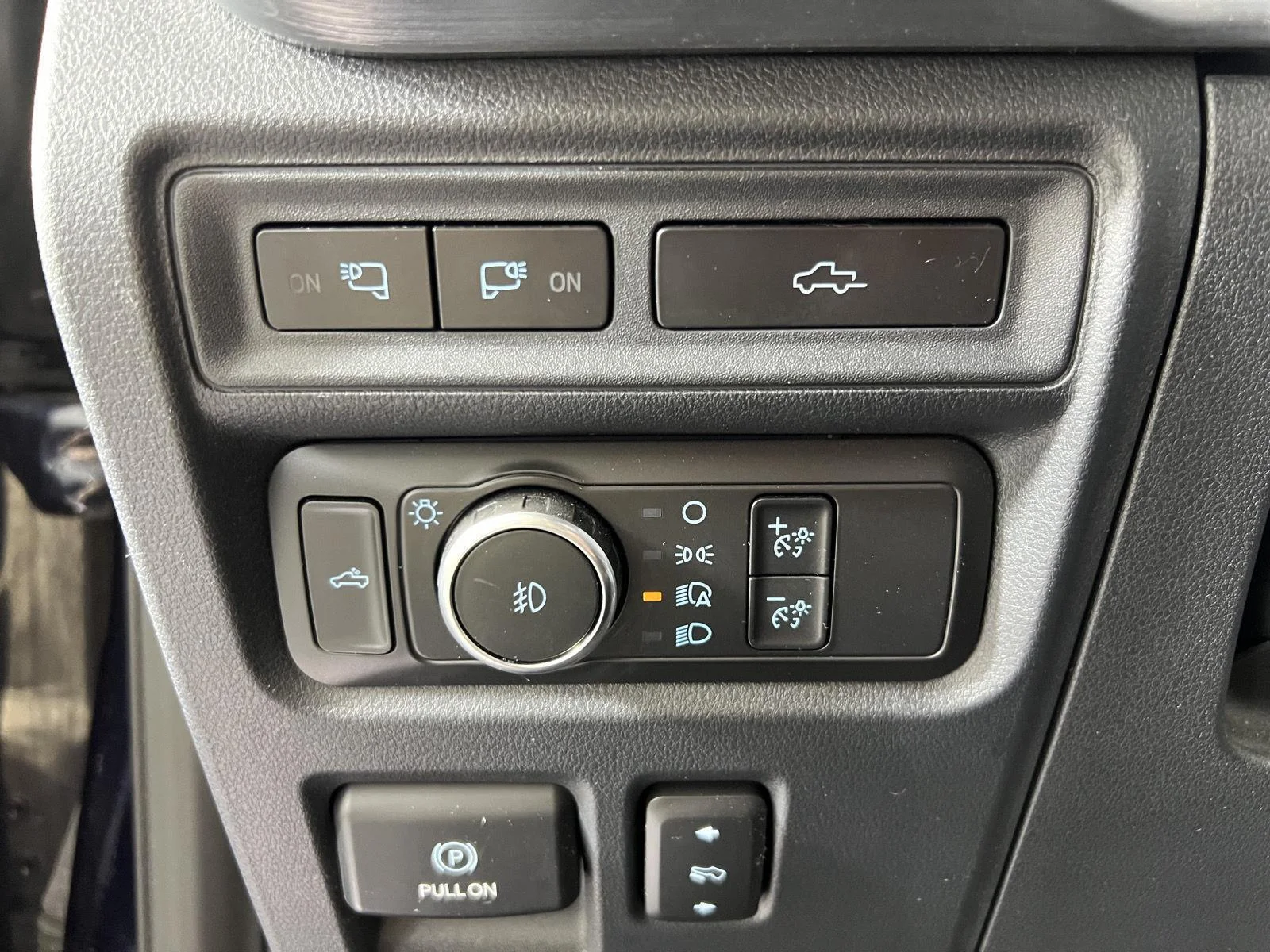 Used 2021 Antimatter Blue Ford LARIAT image 16