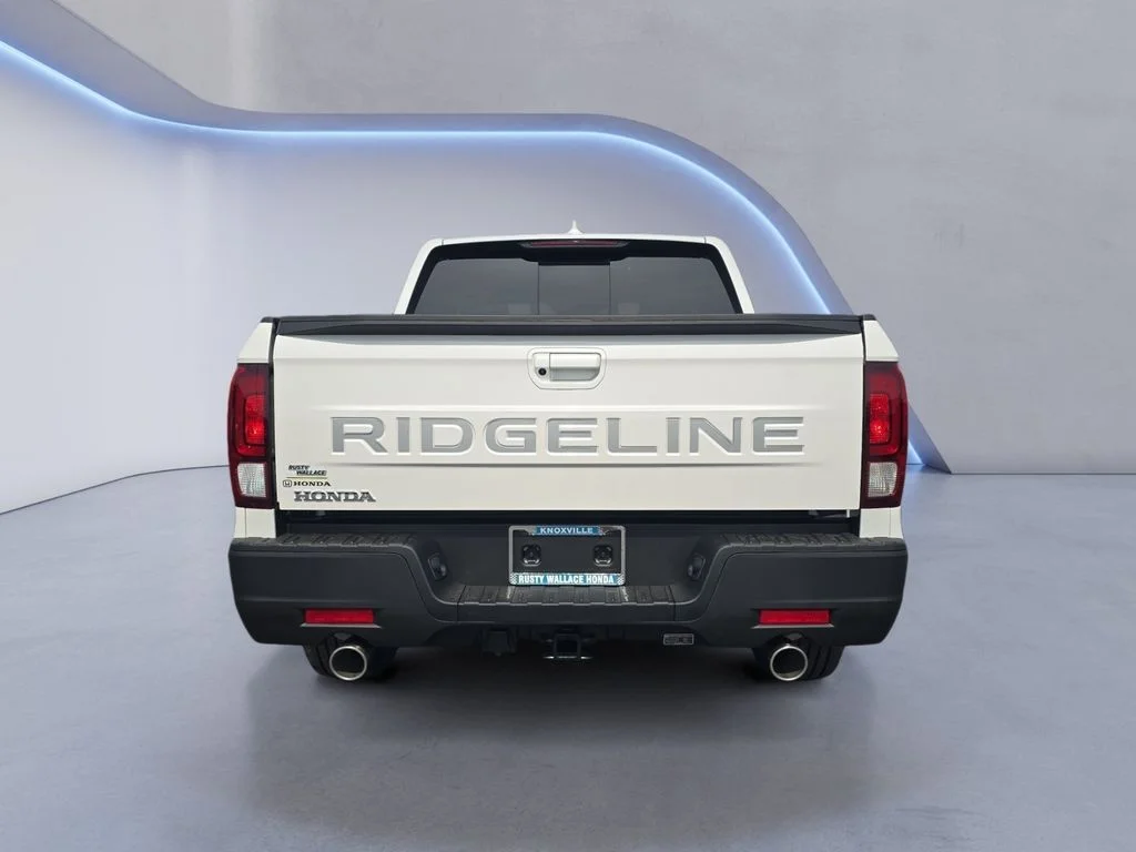 New 2026 Platinum White Pearl Honda RTL image 4
