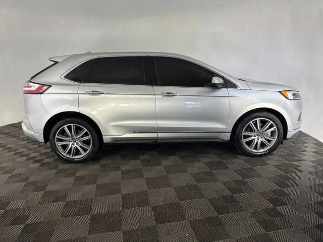 Used 2019 Silver Ford Titanium image 6
