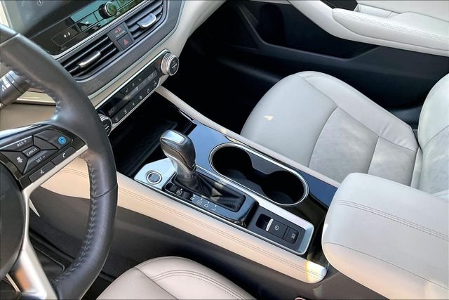 2023 Nissan Altima SL - Photo 13