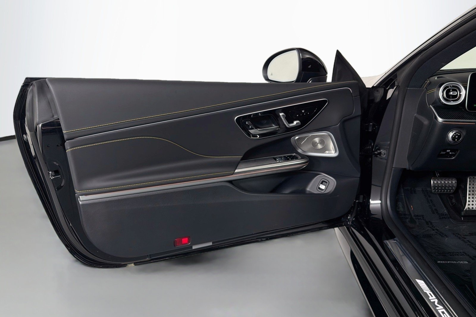 New 2026 Obsidian Black Metallic Mercedes-Benz AMG® CLE 53 4MATIC+ Coupe image 20