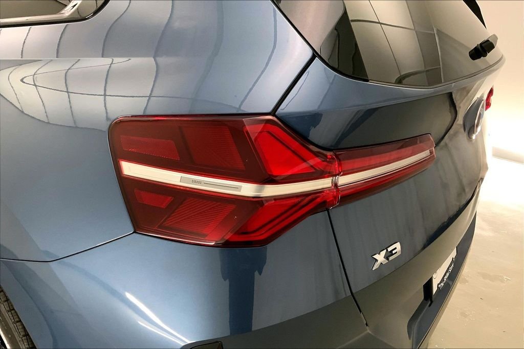 Used 2026 Arctic Race Blue Metallic BMW  image 27