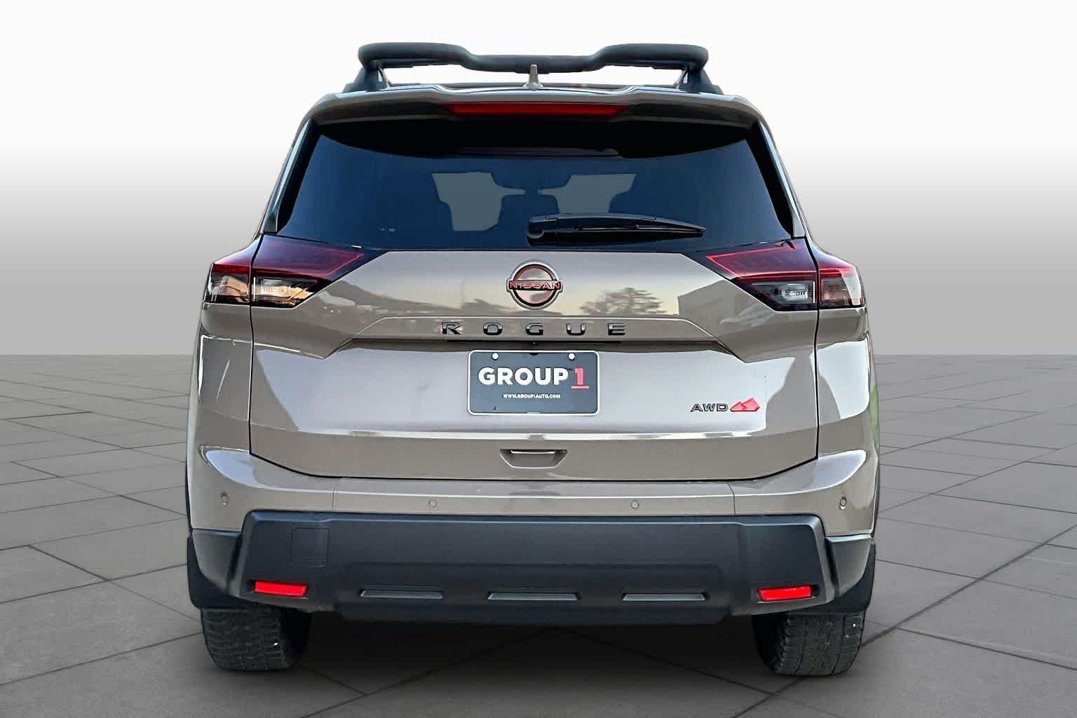 Used 2025 Baja Storm Metallic Nissan Rock Creek image 4