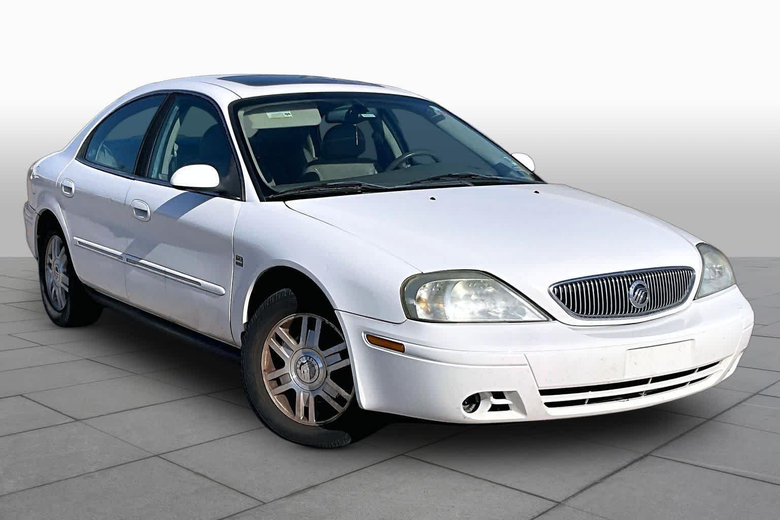 Used 2005 Vibrant White Mercury LS image 2