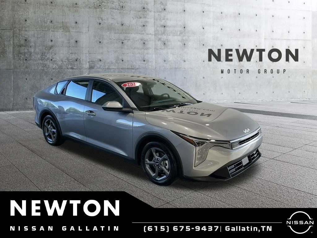 2025 Kia K4 LXS AT's photo