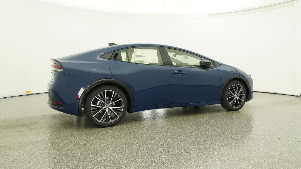 New 2026 Reservoir Blue Toyota XLE image 22