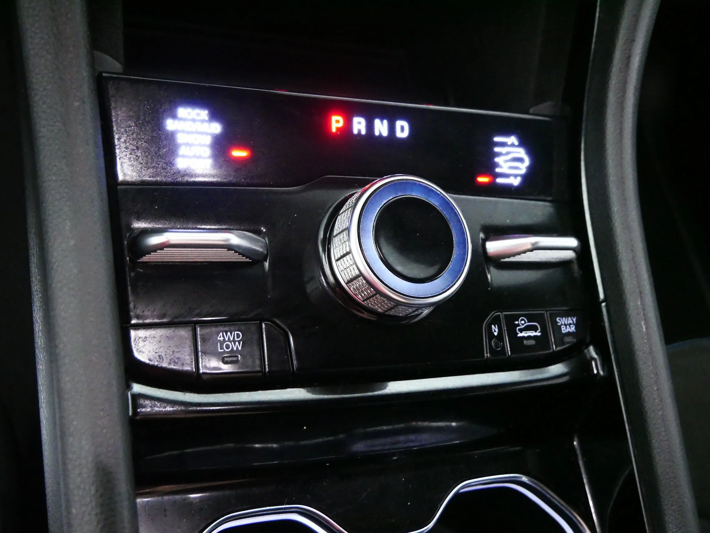 Used 2022 Bright White Clearcoat Jeep Trailhawk image 29