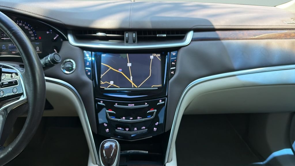 Used 2014 Red Cadillac Luxury image 18