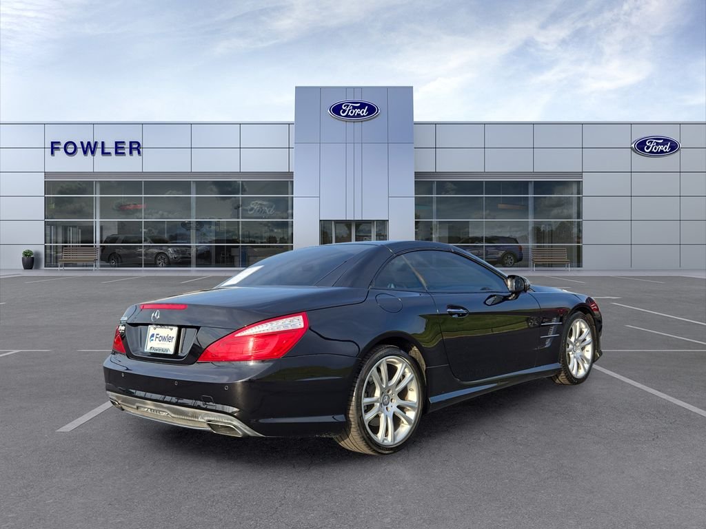 Used 2013 Black Mercedes-Benz SL 550 image 5