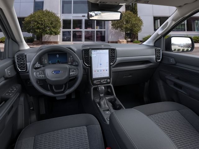 New 2026 Avalanche Ford XLT image 9