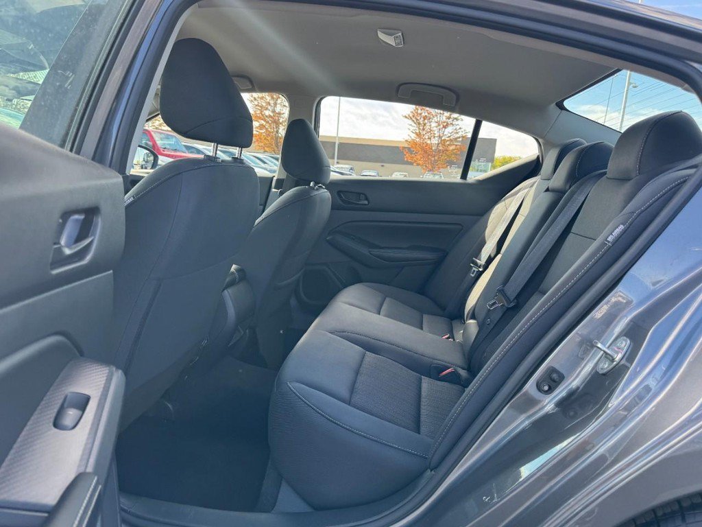 Used 2024 Gray Nissan 2.5 SV image 10