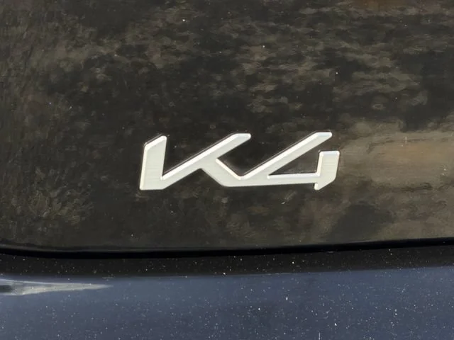 Used 2025 Aurora Black Kia LXS image 9