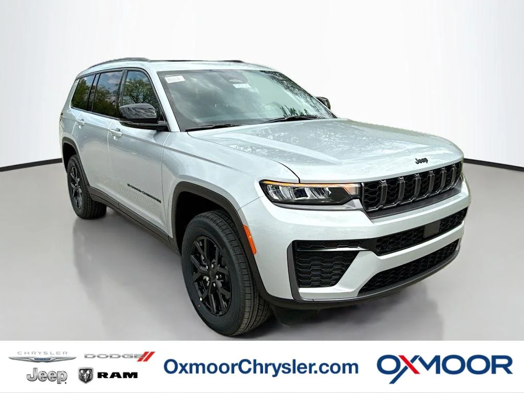 New 2026 Silver Zynith Jeep Laredo Altitude image 1