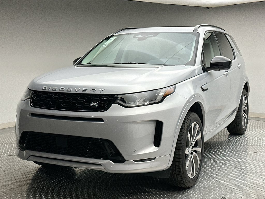 Used 2025 Hakuba Silver Metallic Land Rover S image 1