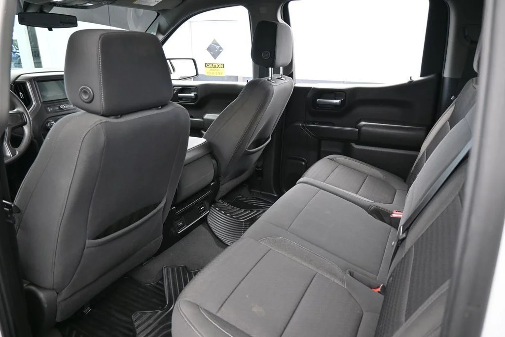 Used 2022 Summit White Chevrolet Custom image 34
