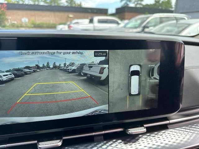 Used 2024 White Kia SX Prestige image 18
