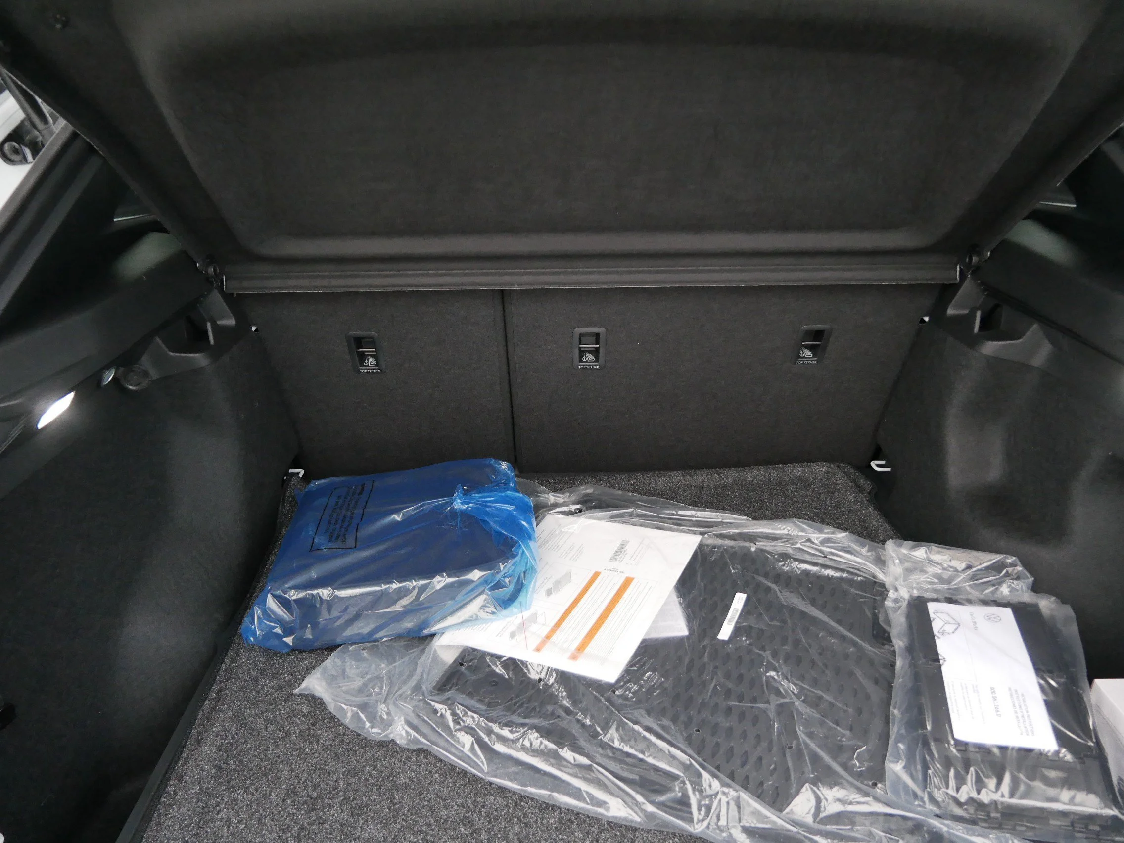 New 2026 Opal White Pearl Volkswagen Pro image 6