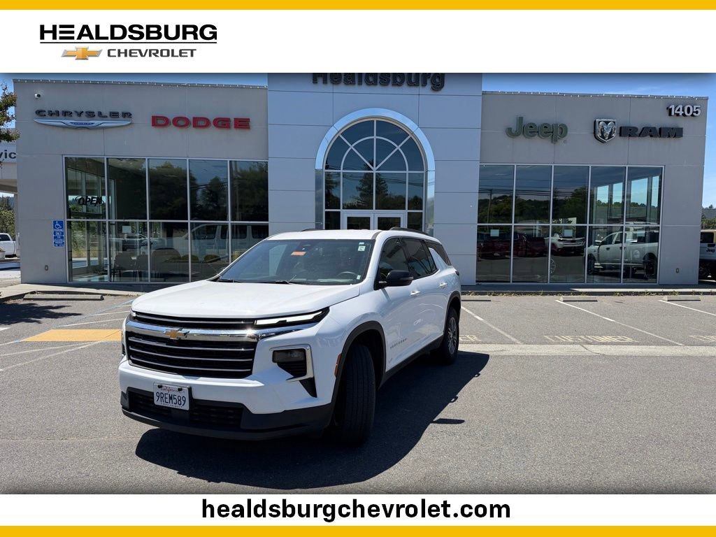 2025 Chevrolet Traverse AWD LT's photo