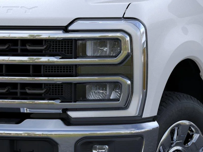 New 2026 Star White Metallic Tri-Coat Ford F-250® King Ranch® image 18
