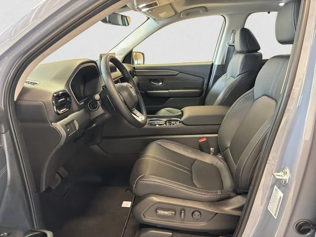 New 2026 Gray Honda Touring image 10
