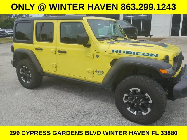 Used 2024  Jeep Rubicon 4xe image 2