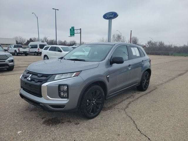 2025 Mitsubishi Outlander Sport LE - Photo 15