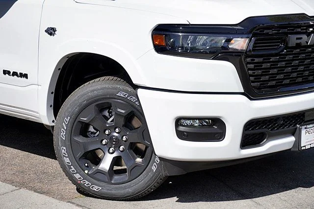 New 2026 Bright White Clear-Coat Exterior Paint RAM Big Horn Night Edition image 3