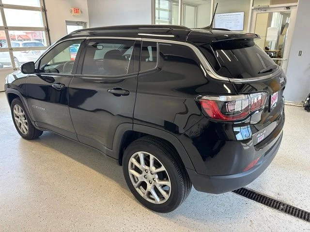 2023 Jeep Compass Latitude Lux - Photo 8