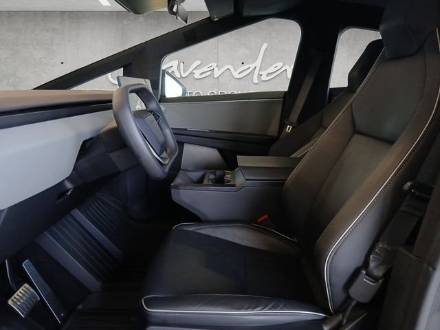Used 2025 Silver Tesla Base image 20