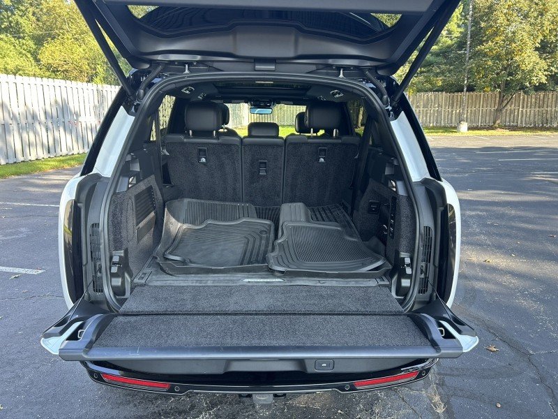 2024 Land Rover Range Rover SE - Photo 29