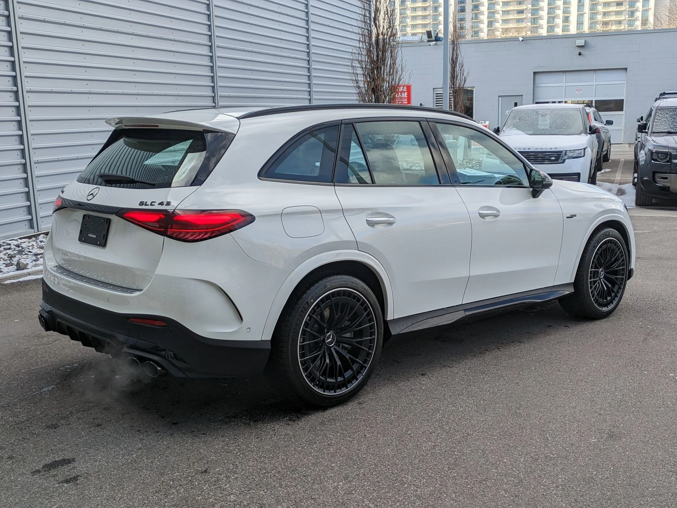 2025 Mercedes-Benz GLC AMG GLC43 - Photo 20