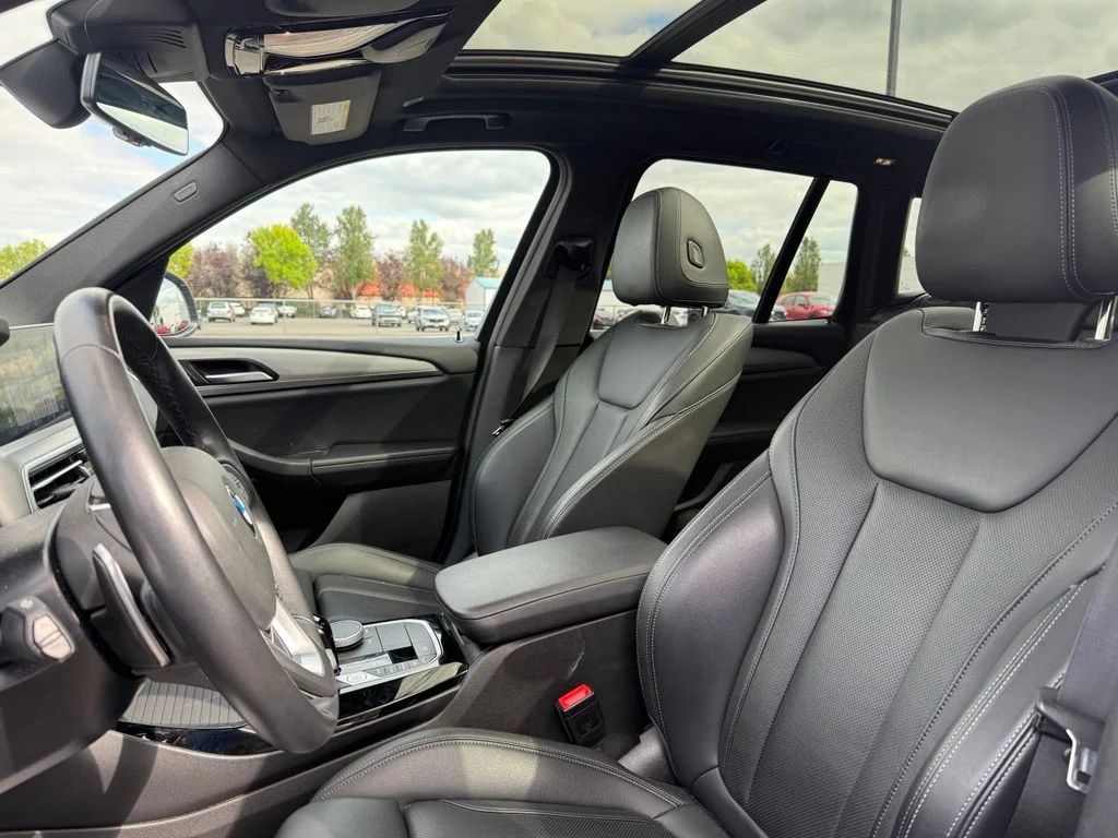 Used 2023 Skyscraper Gray Metallic BMW xDrive30i image 9