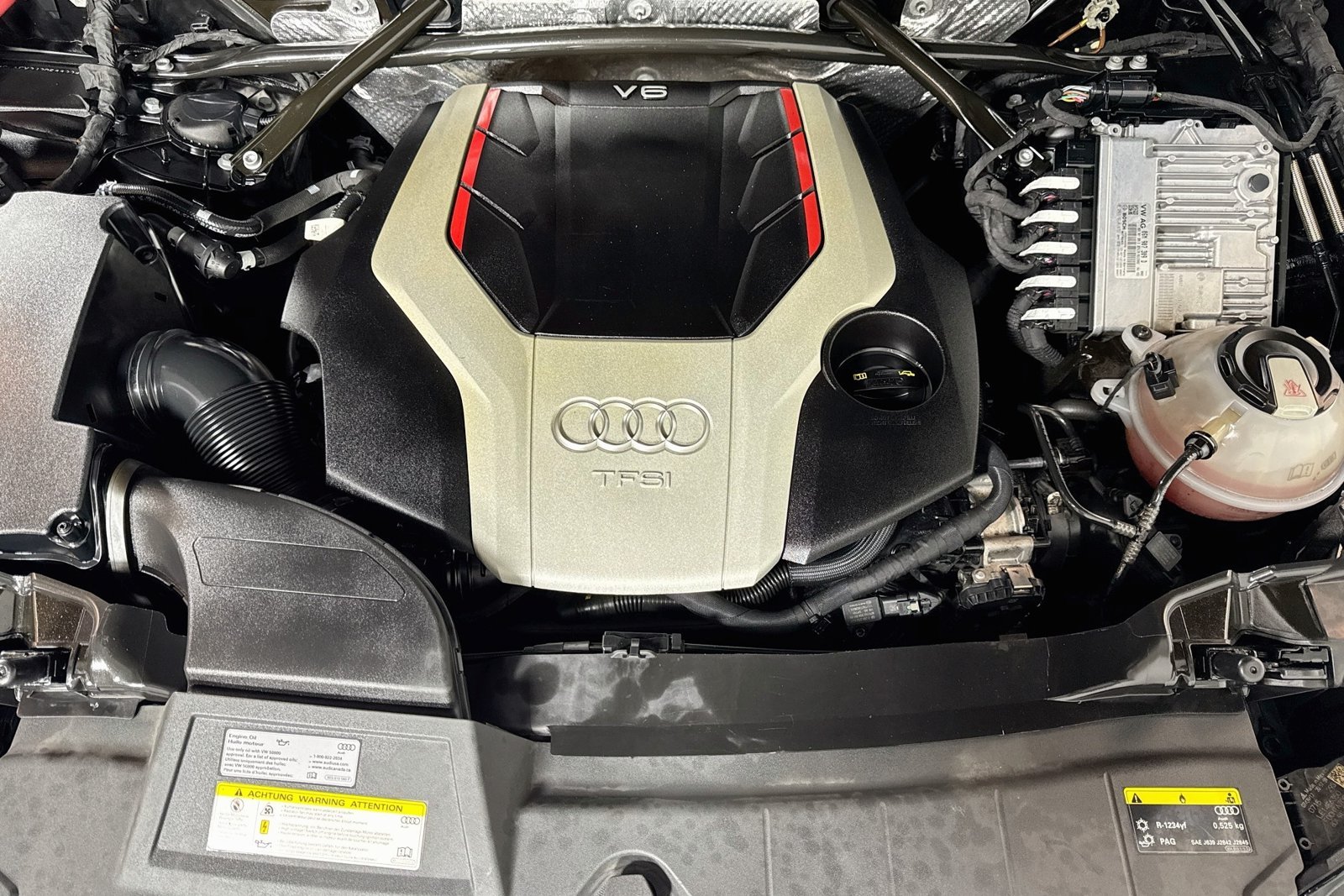 Used 2018  Audi Prestige image 6