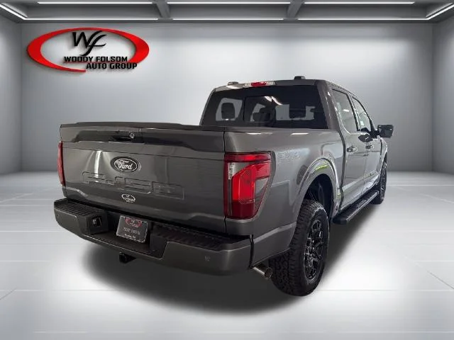 New 2026 Carbonized Gray Metallic Ford XLT image 25