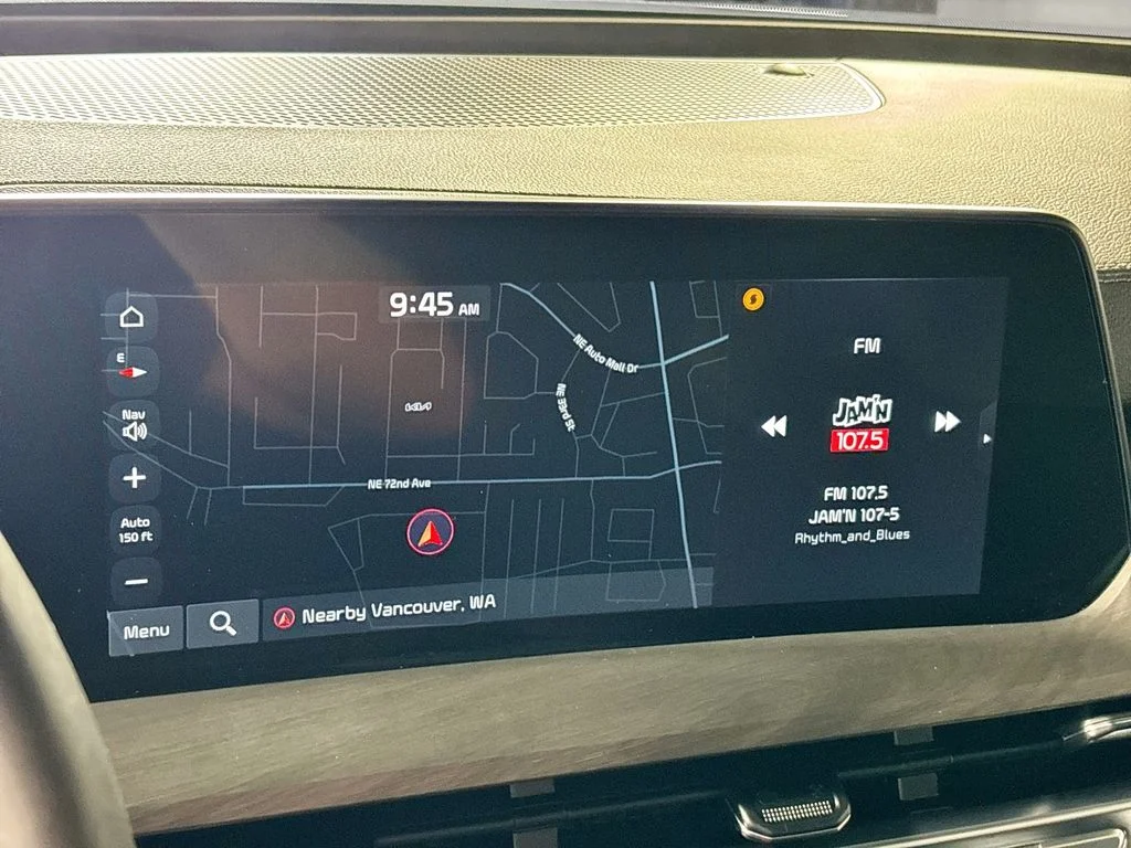 Used 2025 Green Kia SX X-Line image 16