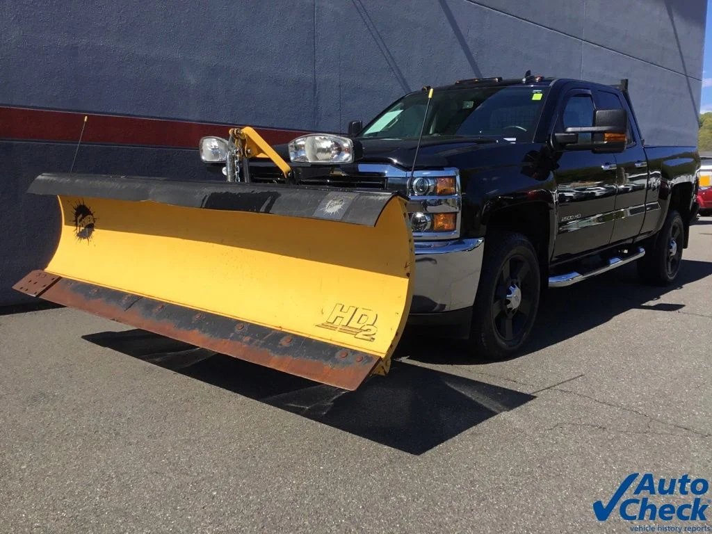 Used 2018 Black Chevrolet Work Truck image 5