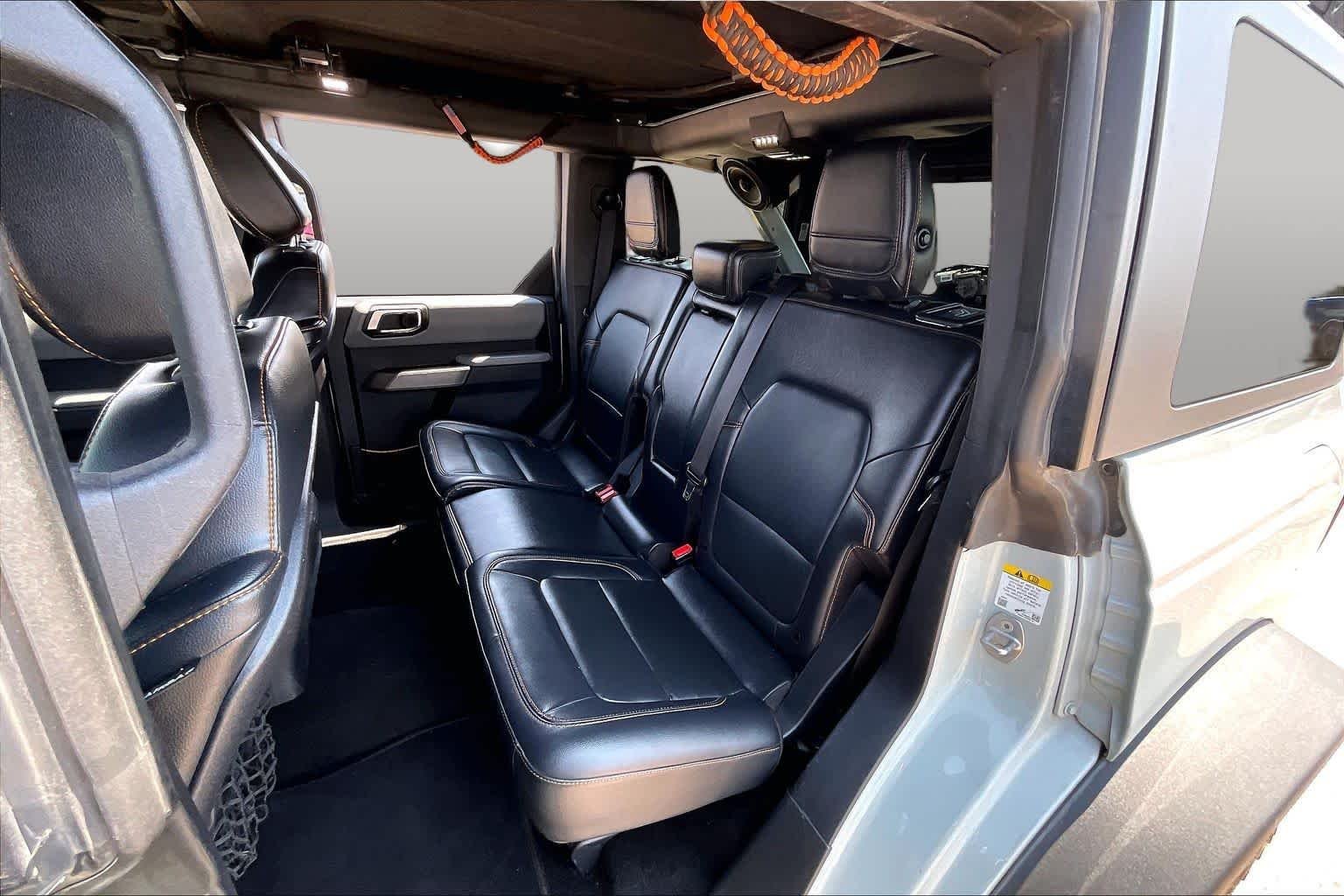 Used 2023 Cactus Gray Ford Badlands image 19