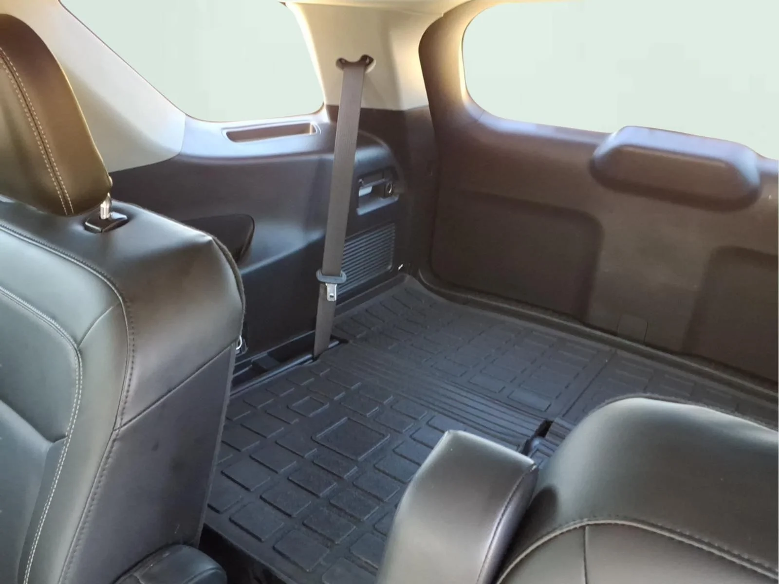 Used 2022 Black Ford XLT image 10