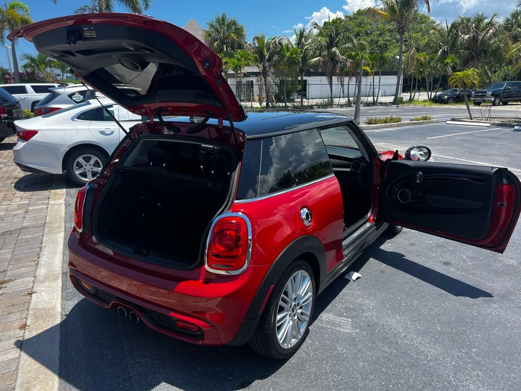 Used 2015  MINI Cooper S image 22