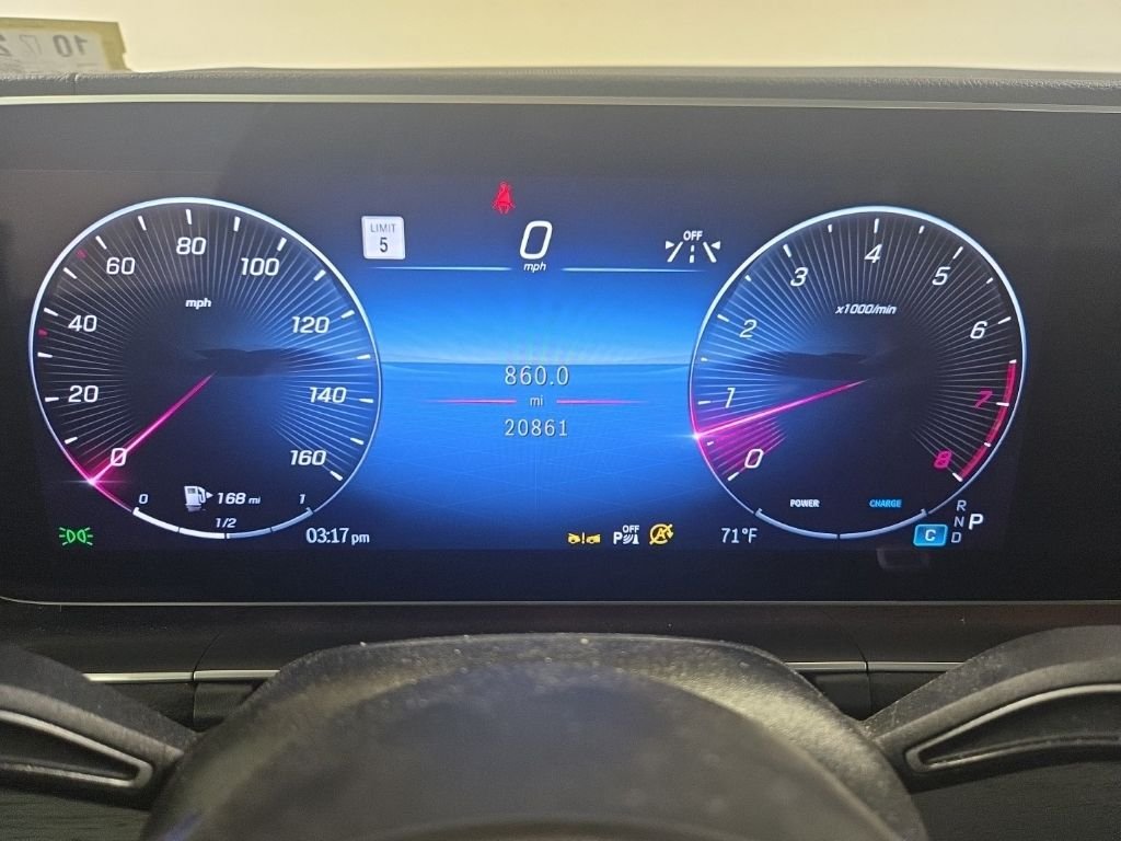 Used 2025 Obsidian Black Metallic Mercedes-Benz GLE 580 image 11