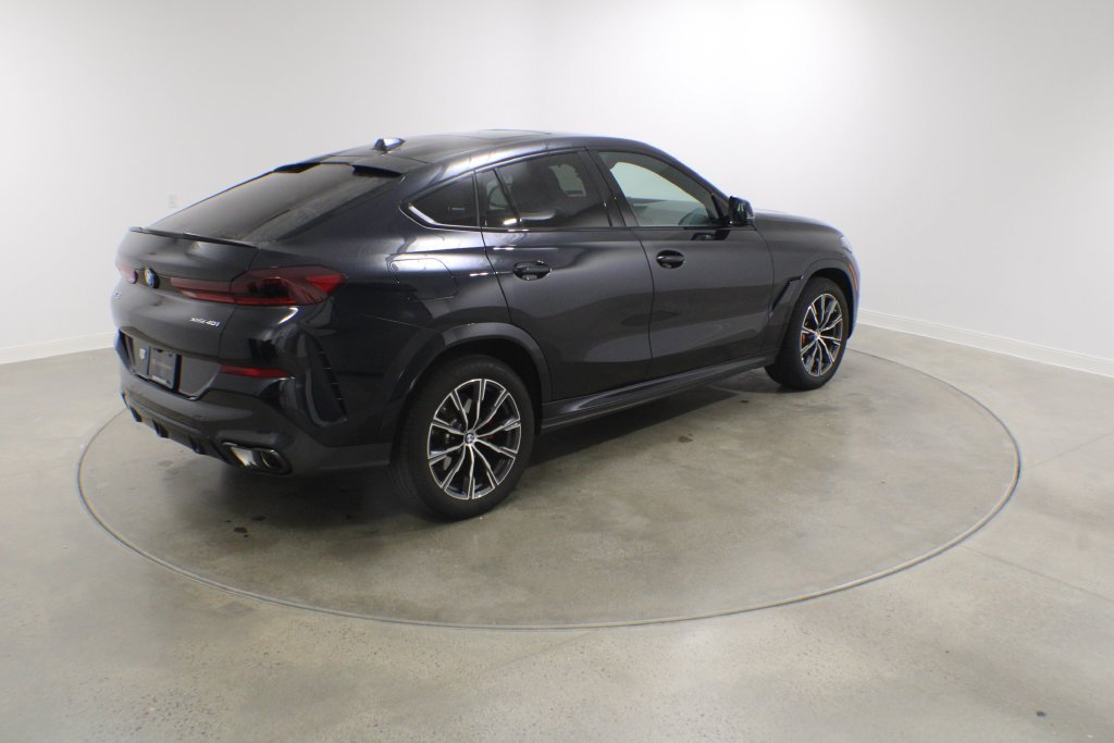 Used 2024 Carbon Black Metallic BMW xDrive40i image 6