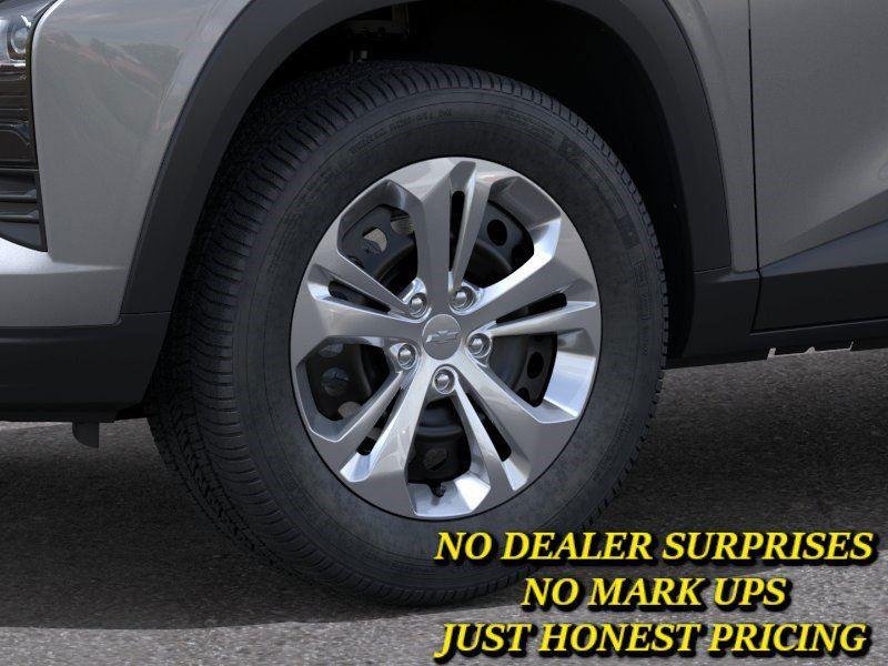 2026 Chevrolet Trax LS - Photo 9